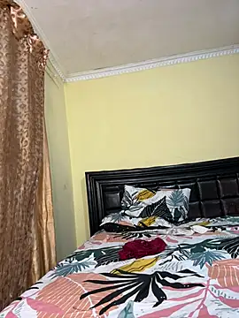 NiaLong21  online show from 17, 2, 2026