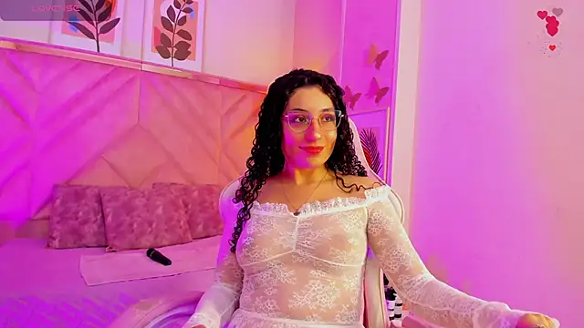 DemiJones  online show from 19, 2, 2026