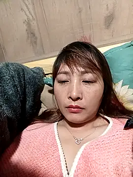 Missa-kute20 online show from 7, 1, 2026