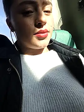 ALEJA  22 online show from 12, 11, 2025