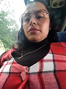 Snapshot of ALEJA__22 chatting on 7, 5, 2026 ALEJA 22 online show from 7, 5, 2026