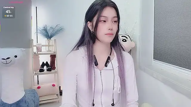 ChloeFozzy online show from 14, 11, 2025