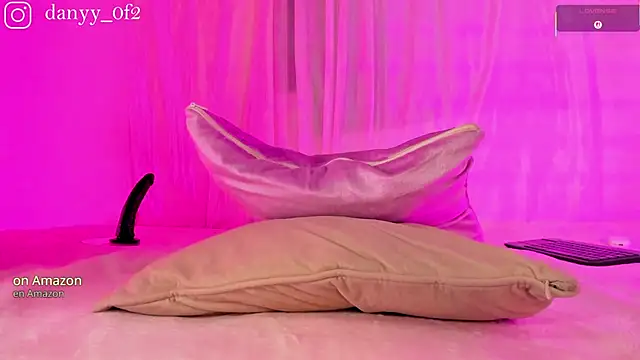 Daniihot   online show from 29, 6, 2026
