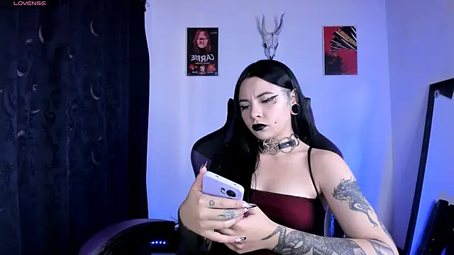 papper doll online show from 8, 11, 2025