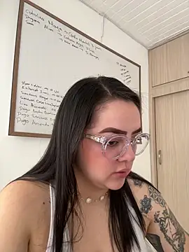 cleo wale  online show from 28, 11, 2025