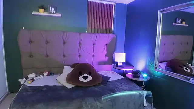 Roseliin online show from 1, 12, 2025