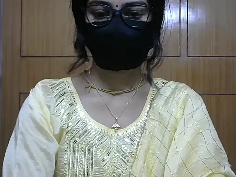 Snapshot of Fairy_Pie chatting on 7, 4, 2026 Fairy Pie online show from 7, 4, 2026