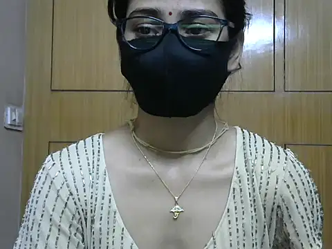 Snapshot of Fairy_Pie chatting on 10, 4, 2026 Fairy Pie online show from 10, 4, 2026