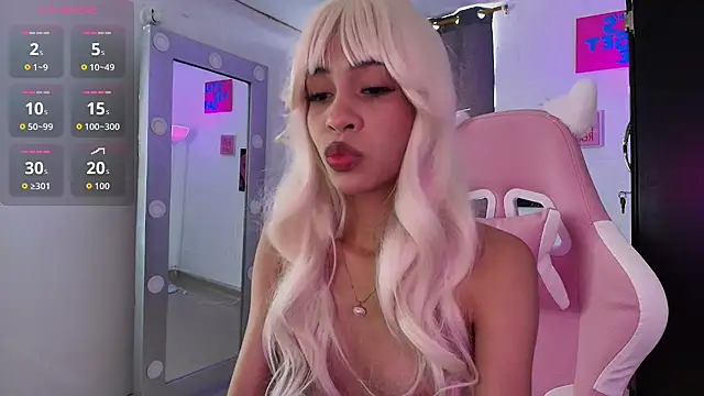 Snapshot of TOOKIOG_ chatting on 24, 11, 2025 TOOKIOG online show from 24, 11, 2025