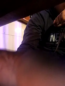 Snapshot of themorenofit08 chatting on 5, 12, 2025 themorenofit08 online show from 5, 12, 2025