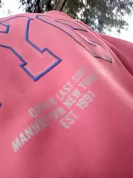 Snapshot of themorenofit08 chatting on 18, 2, 2026 themorenofit08 online show from 18, 2, 2026