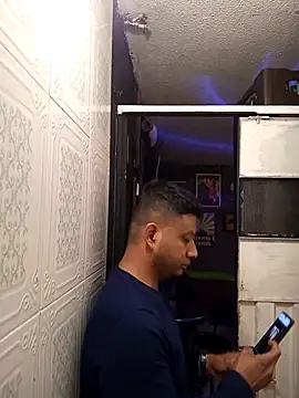 themorenofit08 online show from 30, 4, 2026