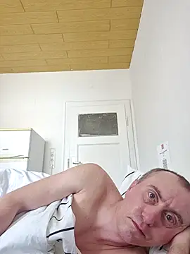 TirelessLot3 online show from 5, 4, 2026