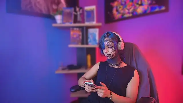 luxiel  online show from 20, 3, 2026