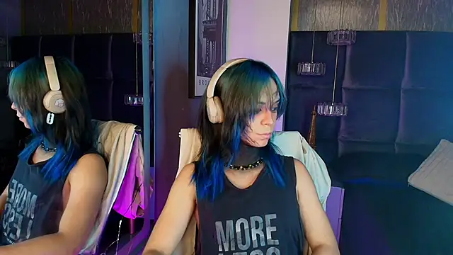 Snapshot of luxiel_ chatting on 27, 4, 2026 luxiel online show from 27, 4, 2026