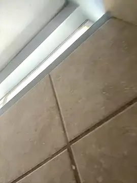 juiceloof online show from 4, 12, 2025