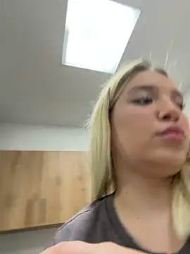 KilianaNoir online show from 9, 3, 2026