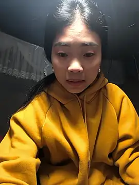 Lynly k2 online show from 11, 1, 2026