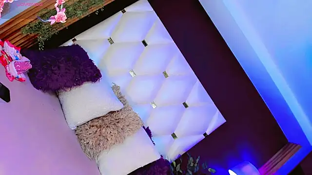 AnnaRouseQueen online show from 3, 4, 2026