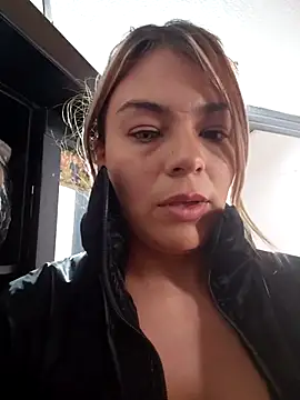 Snapshot of ingridtorres chatting on 13, 11, 2025 ingridtorres online show from 13, 11, 2025