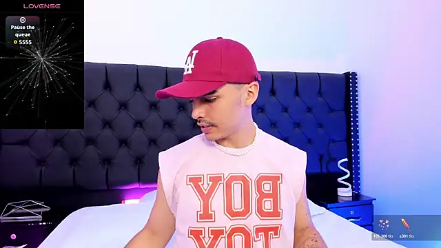 Snapshot of NicoKingg_ chatting on 11, 1, 2026 NicoKingg online show from 11, 1, 2026