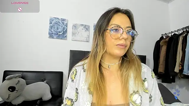 Snapshot of ariannawil chatting on 9, 2, 2026 ariannawil online show from 9, 2, 2026