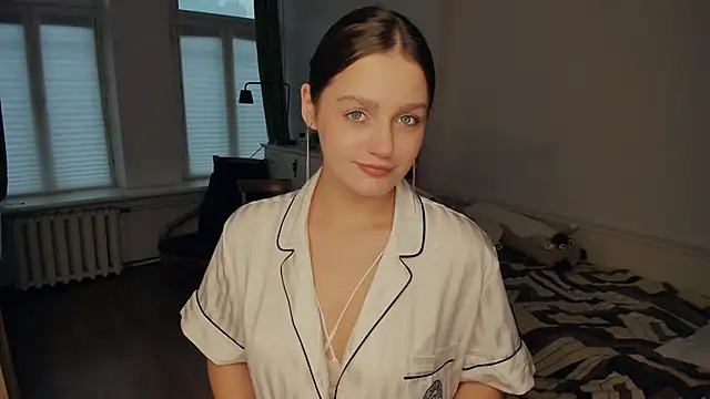 Snapshot of RosseLavish chatting on 30, 11, 2025 RosseLavish online show from 30, 11, 2025