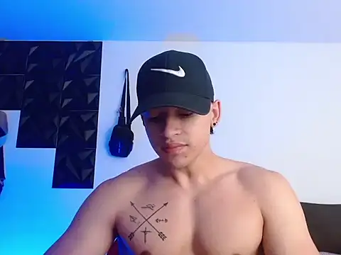 Snapshot of adam_keith chatting on 10, 11, 2025 adam keith online show from 10, 11, 2025