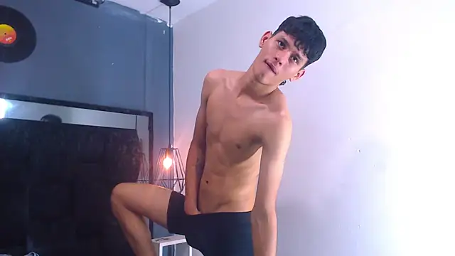 Pit Ross online show from 12, 4, 2026