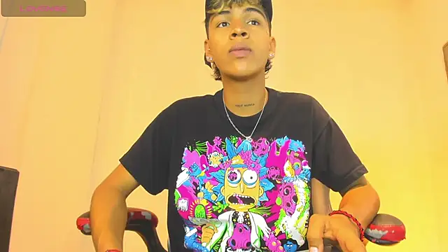 Timmy Kiing  online show from 26, 11, 2025