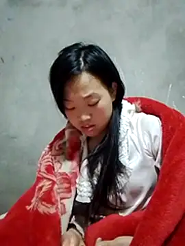 Yumiik2kk online show from 14, 12, 2025