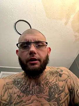 trickydickydaddy online show from 22, 11, 2025