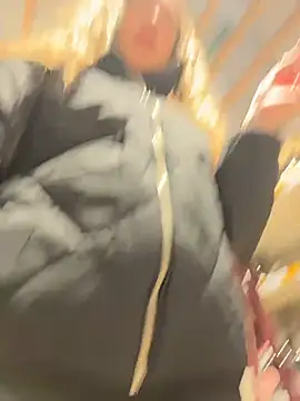 SashaCatt online show from 8, 3, 2026