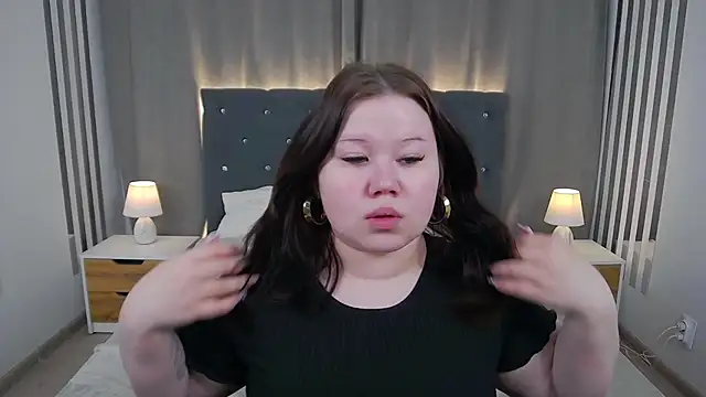 EvaNova  online show from 14, 12, 2025