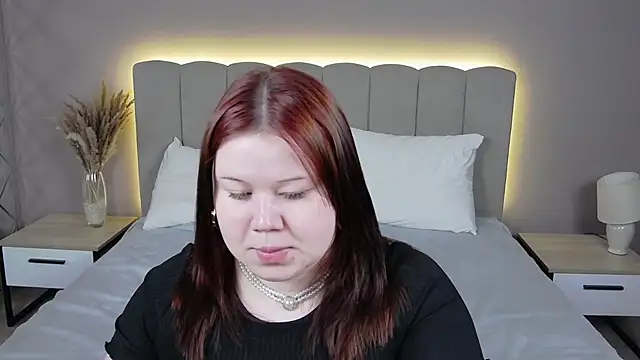 EvaNova  online show from 12, 4, 2026