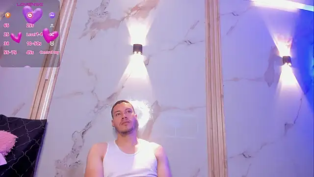 Aron and molly online show from 19, 2, 2026