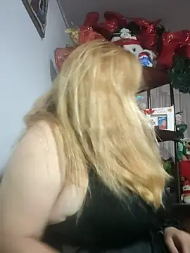 karlaanqui1 online show from 13, 12, 2025