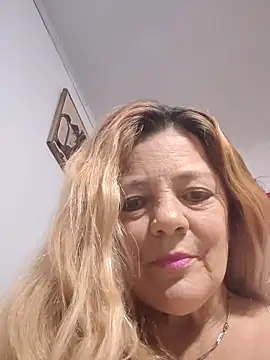 karlaanqui1 online show from 20, 12, 2025