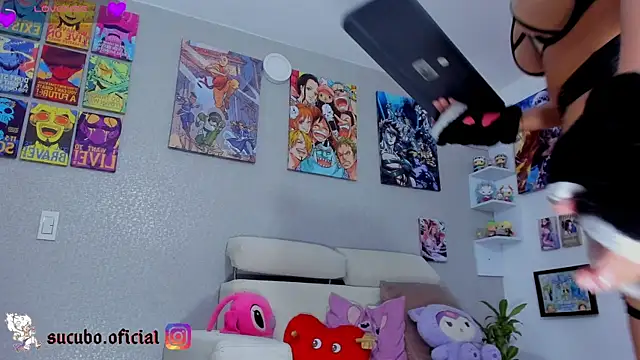 Valentinacaramelito 69 online show from 17, 1, 2026