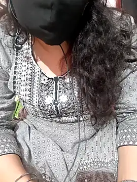 HotGirl23231 online show from 1, 12, 2025