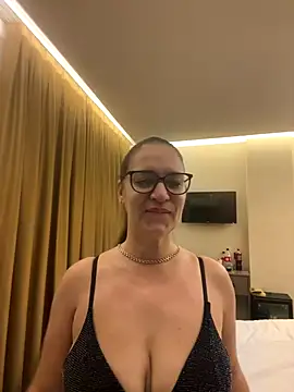 Milana8263 online show from 22, 12, 2025