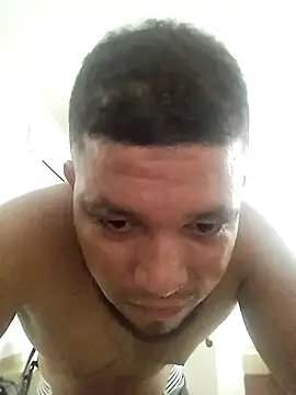 Snapshot of Morenitalinda1309 chatting on 12, 11, 2025 Morenitalinda1309 online show from 12, 11, 2025