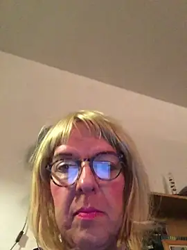 simone xdressing online show from 29, 12, 2024