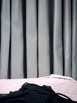   Anna    online show from 24, 11, 2025