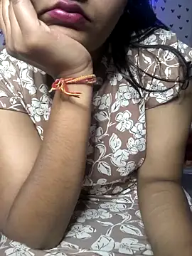 Snapshot of drakezone chatting on 11, 11, 2025 drakezone online show from 11, 11, 2025