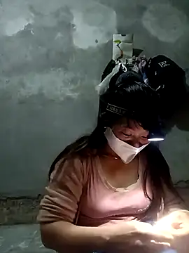 vangkt-cute online show from 16, 12, 2025