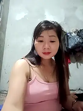 Snapshot of vangkt-cute chatting on 25, 4, 2026 vangkt-cute online show from 25, 4, 2026