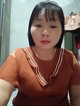 Snapshot of vangkt-cute chatting on 13, 5, 2026 vangkt-cute online show from 13, 5, 2026