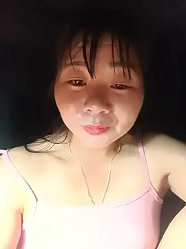 Snapshot of vangkt-cute chatting on 22, 5, 2026 vangkt-cute online show from 22, 5, 2026