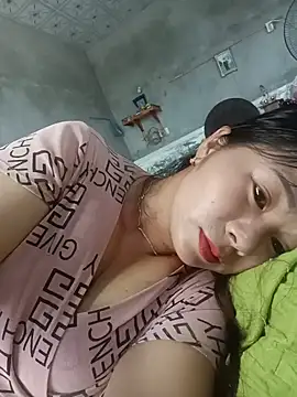 Snapshot of vangkt-cute chatting on 25, 5, 2026 vangkt-cute online show from 25, 5, 2026